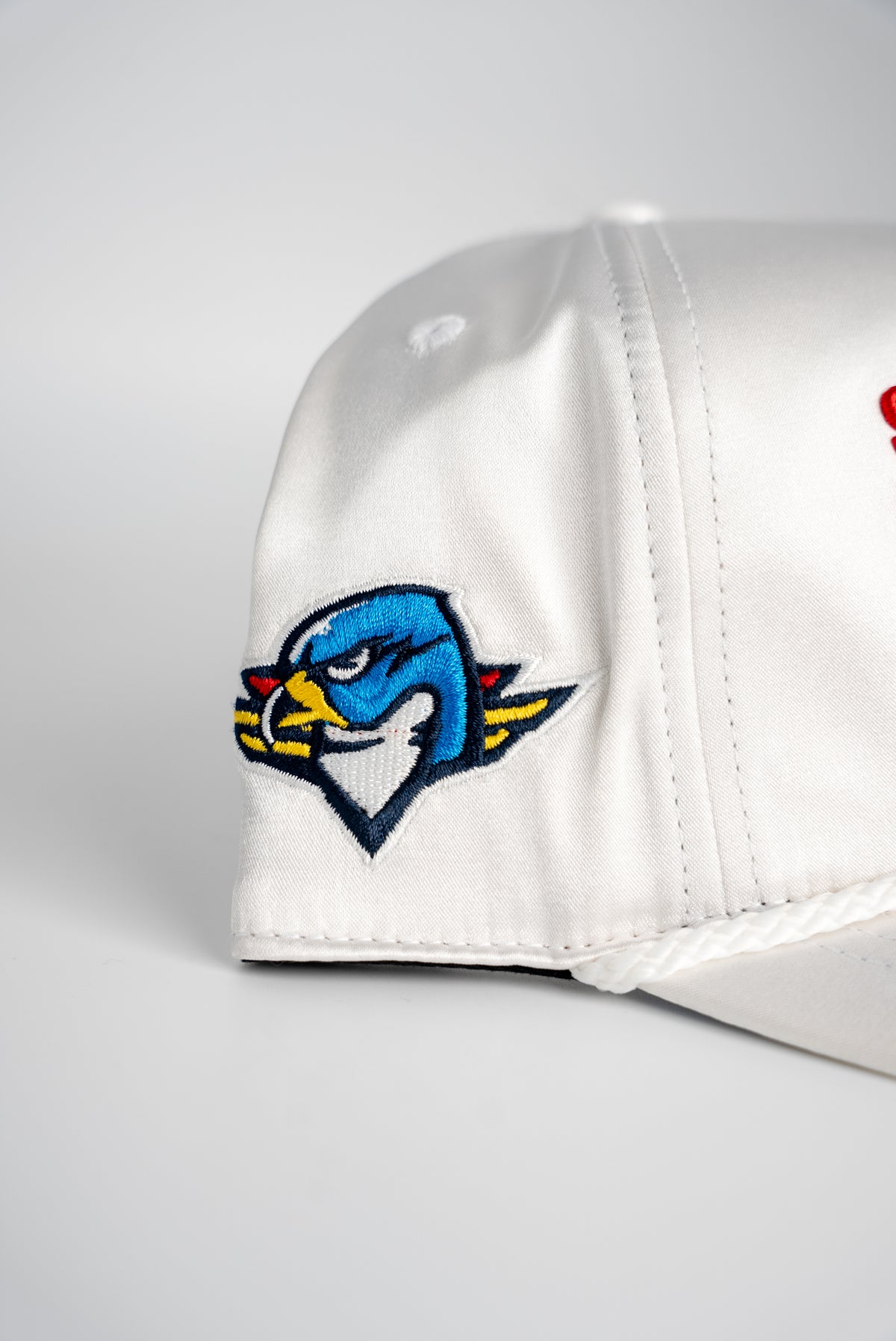 '47 T-Birds Outspoken Hitch