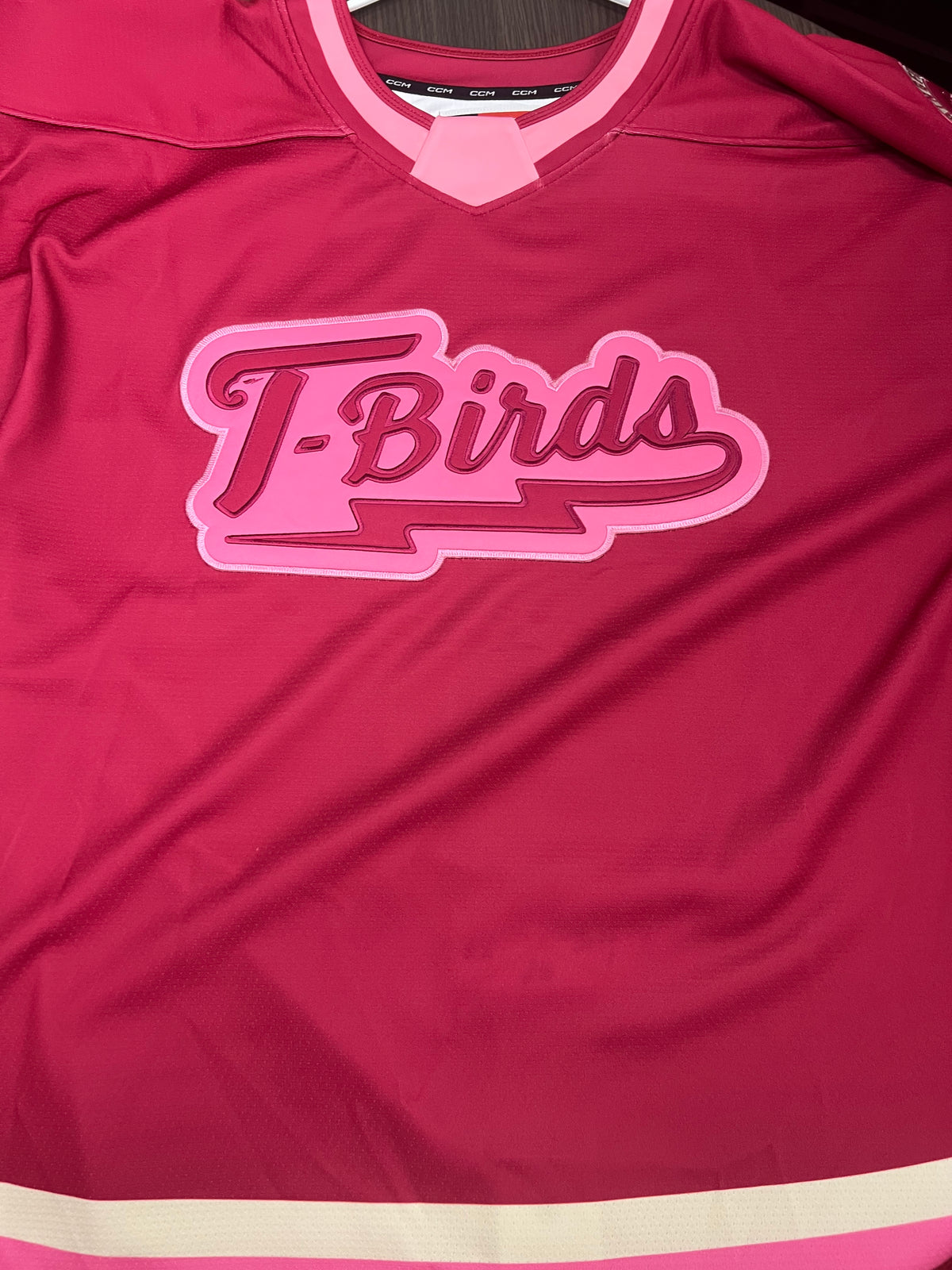 2025-26 Pink in the Rink Authentic Jersey - #21 Kyle Betts - Game Issued - Size 56 - Set 1/1